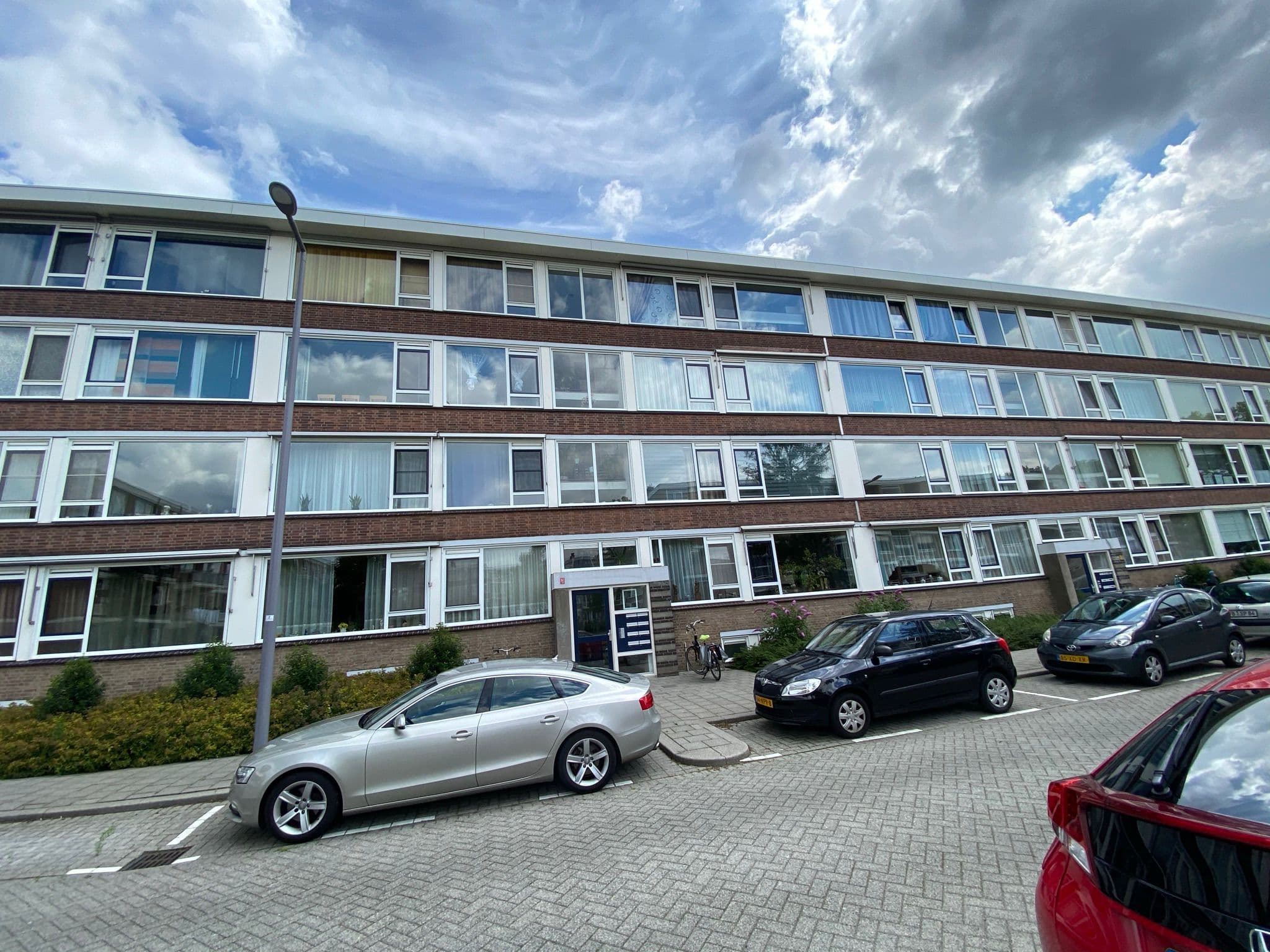 Buitenzijde van de woning aan de Augustinusstraat in Rotterdam.